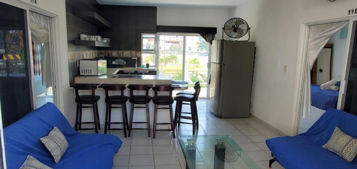 Hotel & Suites Vayor San Patricio Melaque Oda fotoğraf